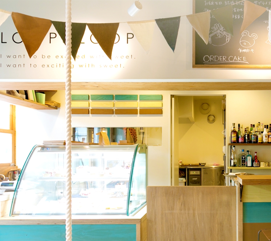 LOOP&LOOPのスイーツと店舗イメージ